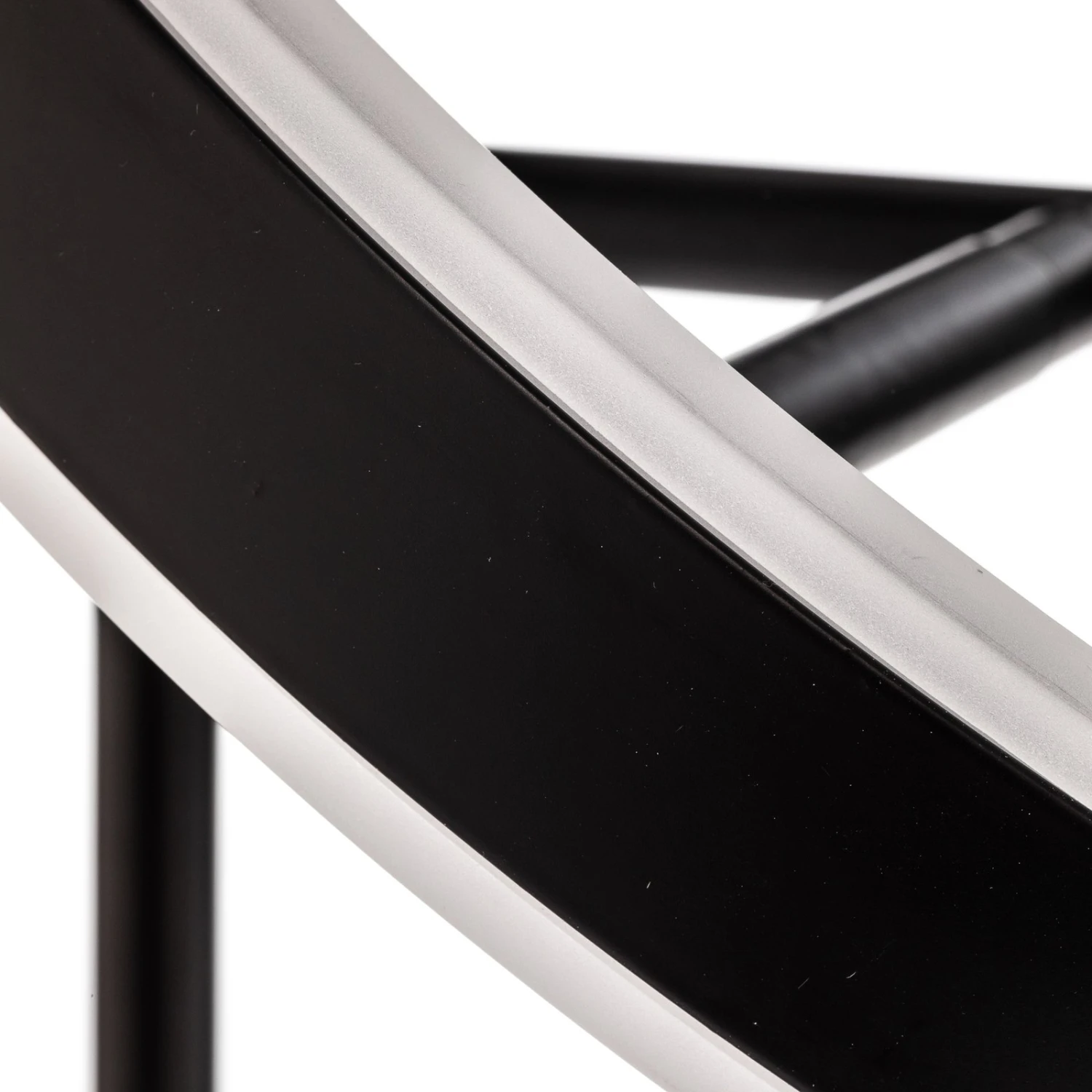 Lucande Yekta LED-Tischlampe, Stepdim, Schwarz 9 Lucande Yekta LED-Tischlampe, Stepdim, Schwarz – Bild 7