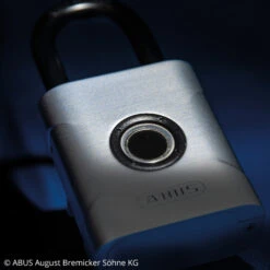 ABUS Touch Fingerabdruck-Vorhängeschloss, 4,5 Cm -Eleganter Beleuchtungsladen 10013164 4