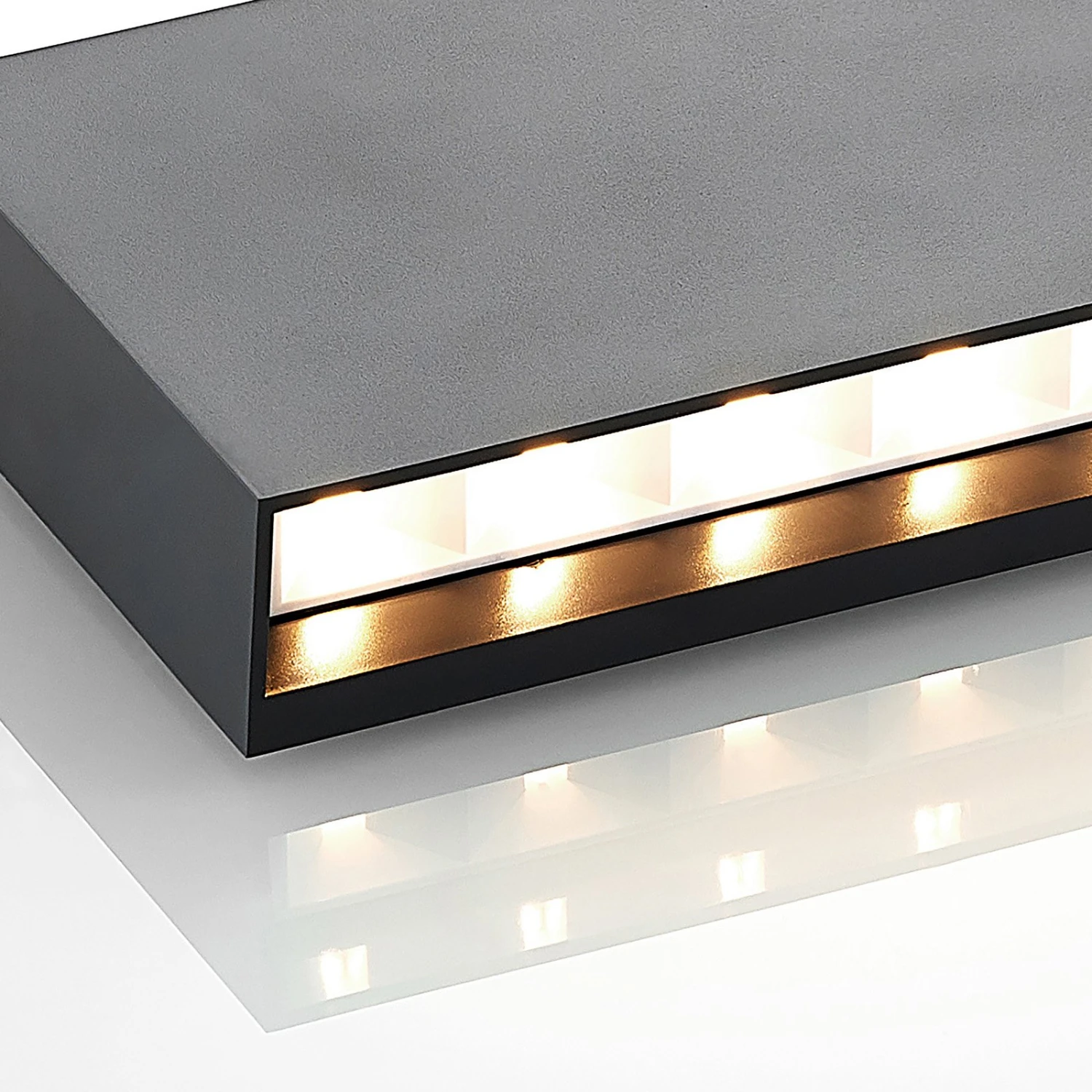 Lindby Jarte LED-Außenwandlampe, 20cm Up/down 3er 9 Lindby Jarte LED-Außenwandlampe, 20cm Up/down 3er – Bild 7