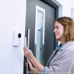ABUS Smart Security WLAN Video-Türsprechanlage -Eleganter Beleuchtungsladen 1074016 3