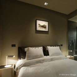 FLOS Tab LED-Tischleuchte, Weiß -Eleganter Beleuchtungsladen 3510060 2