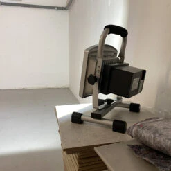 LED-Baustrahler Köpenick 209 Magnetfüße 20W 10,4Ah -Eleganter Beleuchtungsladen 6022376 4