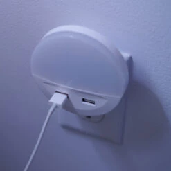 LEDVANCE Lunetta USB LED-Nachtlicht Mit USB-Port -Eleganter Beleuchtungsladen 6106168 3