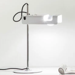 Oluce Spider - Horizontale Tischleuchte, Weiß