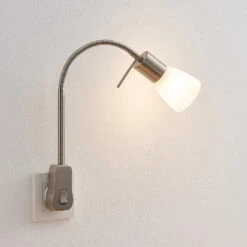 Lindby Nevyana Steckdosenlampe, Flexarm, Schalter -Eleganter Beleuchtungsladen 8032245 5