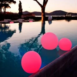 Schwimmfähige LED-Dekorationsleuchte Ball -Eleganter Beleuchtungsladen 8590017 7