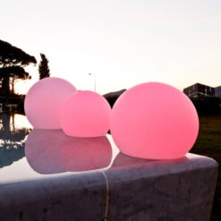 Globe - Schwimmfähige LED-Dekorationslampe -Eleganter Beleuchtungsladen 8590018 3