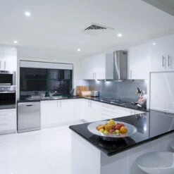 Quick Install Allround 360° Strahler Weiß 4.000 K 12 Quick Install Allround 360° Strahler Weiß 4.000 K -Eleganter Beleuchtungsladen 9044003 2