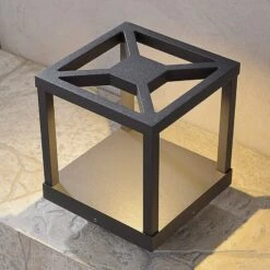 Lucande LED-Sockelleuchte Lealand 23cm Hoch