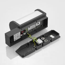 Lucande Jokum LED-Außenwandlampe, IP54, Sensor -Eleganter Beleuchtungsladen 9619226 8