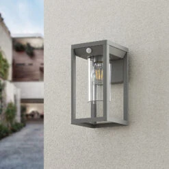 Lindby Estami Außenwandleuchte, Sensor, Silbergrau -Eleganter Beleuchtungsladen 9647108 2