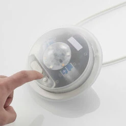 Lindby Dieka LED-Solar-Hängelampe, Kugel, RGBW 18 Lindby Dieka LED-Solar-Hängelampe, Kugel, RGBW -Eleganter Beleuchtungsladen 9945547 7